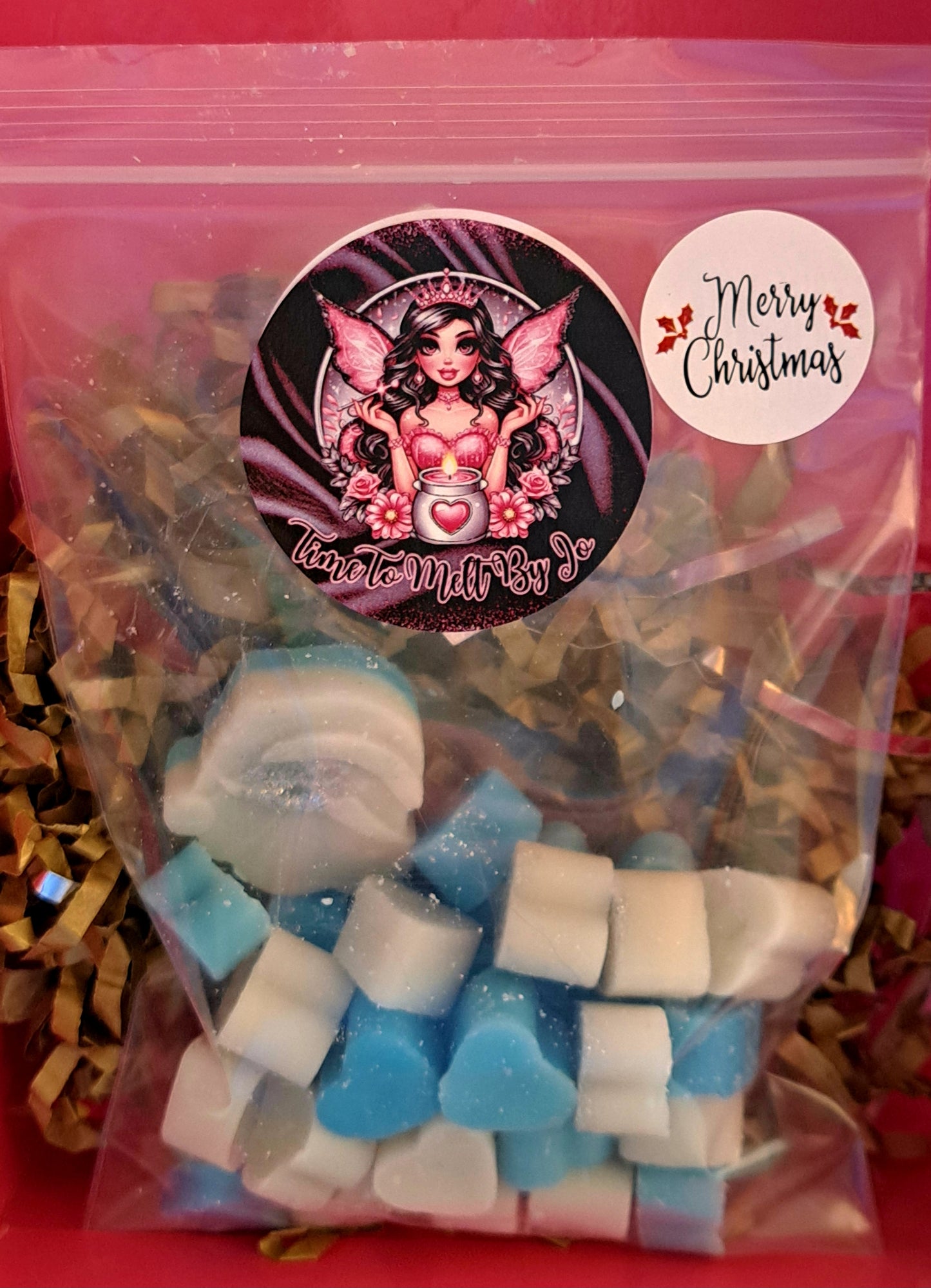 Christmas Memories X30 small hearts, including X1 bonus christmas shape.