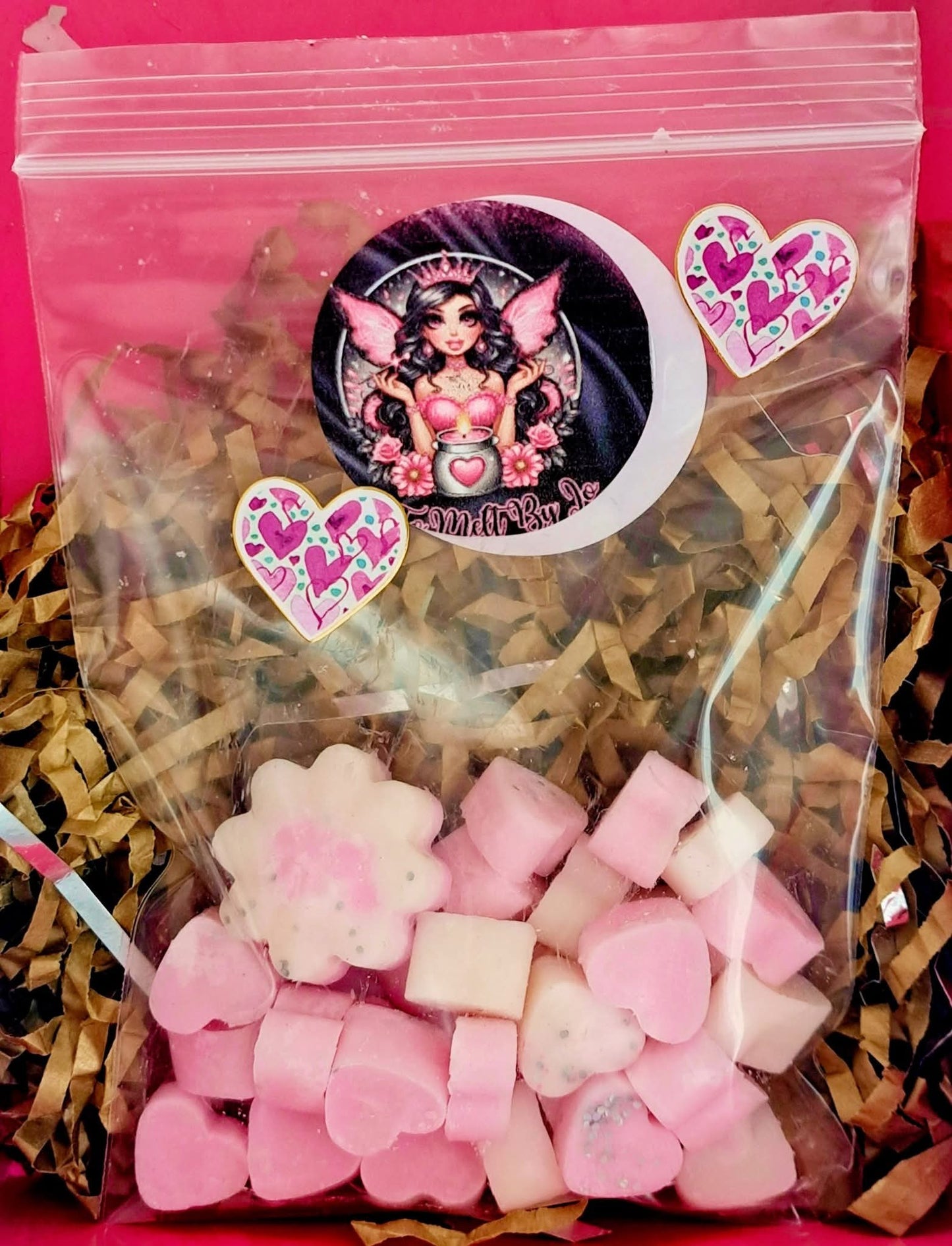 Velvet Rose ๐น X30 small hearts, including X1 medium flower ๐ผ