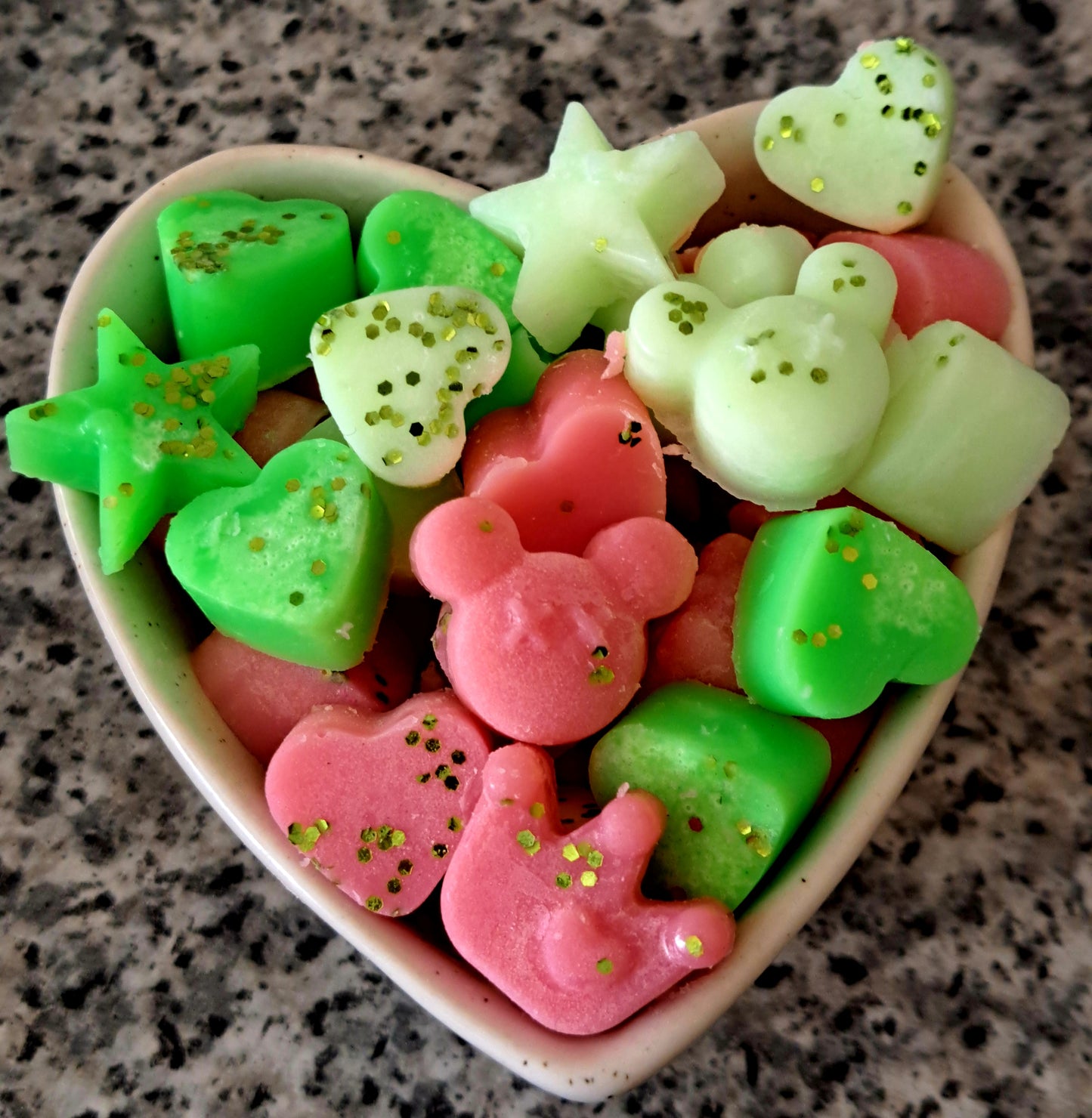 Melon Pop X50gs of Disney Inspired Shapes and small hearts 💕