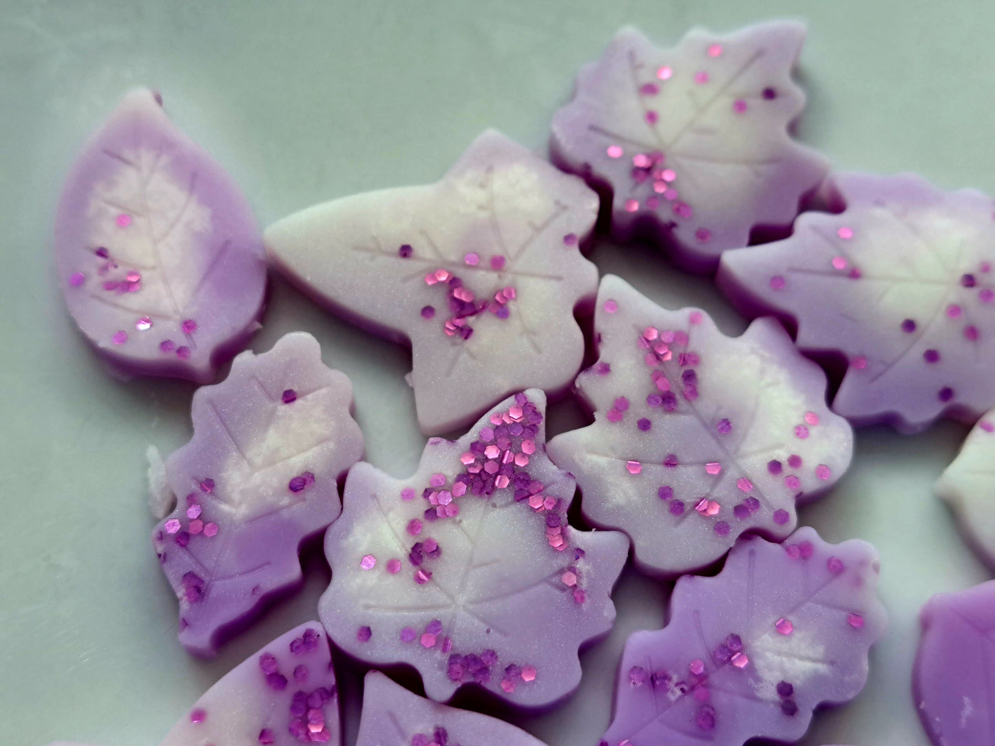 Berry Crumble X30 delightful small hearts, including X5 delicate autumn leaves π and a bonus pumpkin