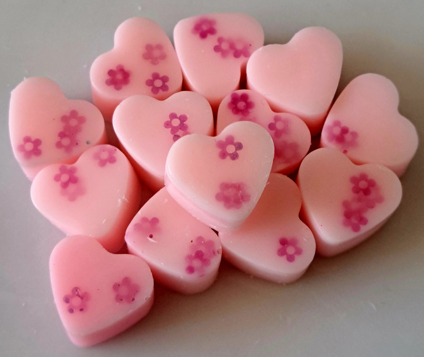 Cherry Blossom X30 small hearts, including X1 flower