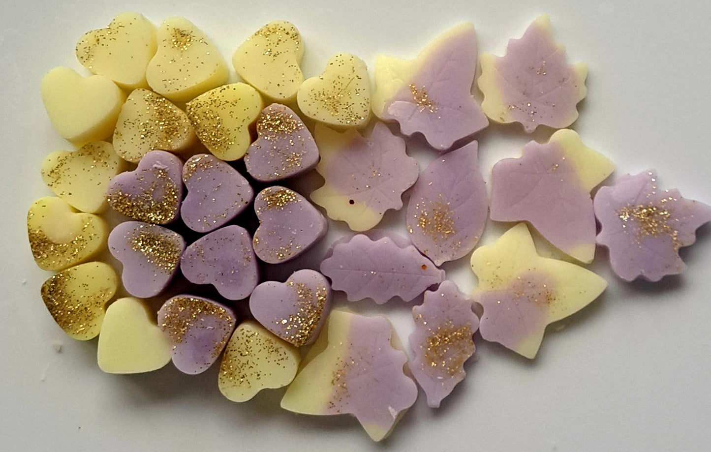 Autumn Raspberry and Amber Rose X50gs of small hearts and various autumn leaves 🍂 🍁