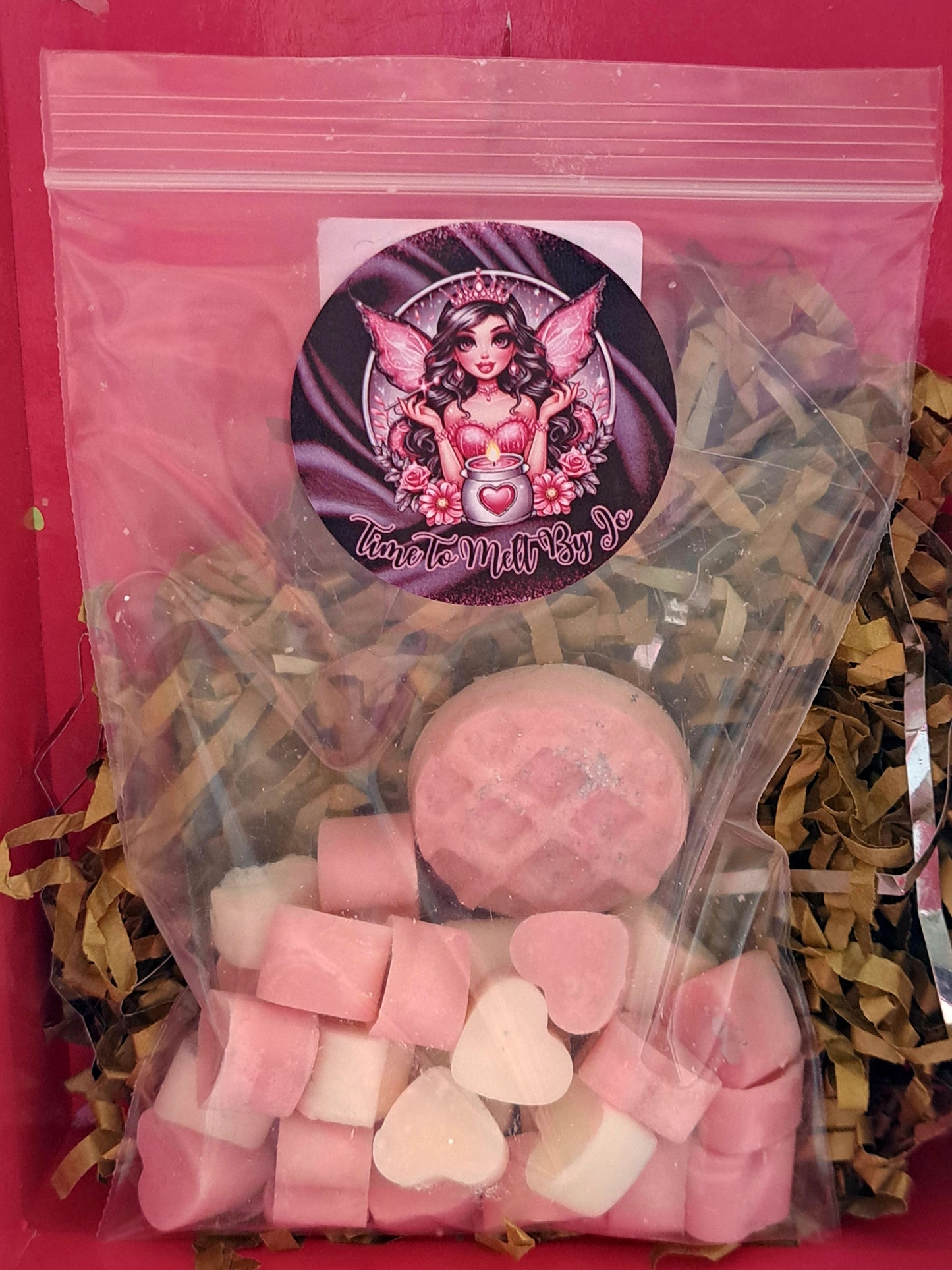 Rosey Wonderland (Mrs Hinch Inspired) X30 small hearts, including X1 medium waffle