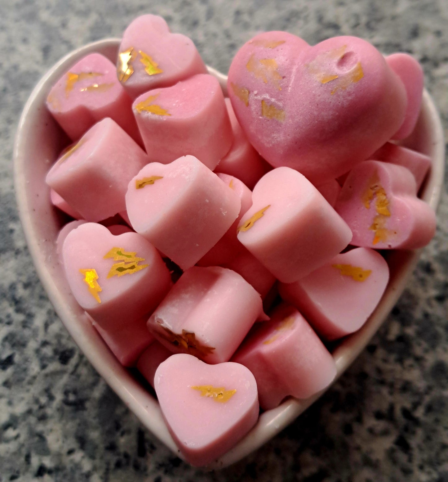 J’Adore Inspired X30 small hearts, including X1 medium heart 💕