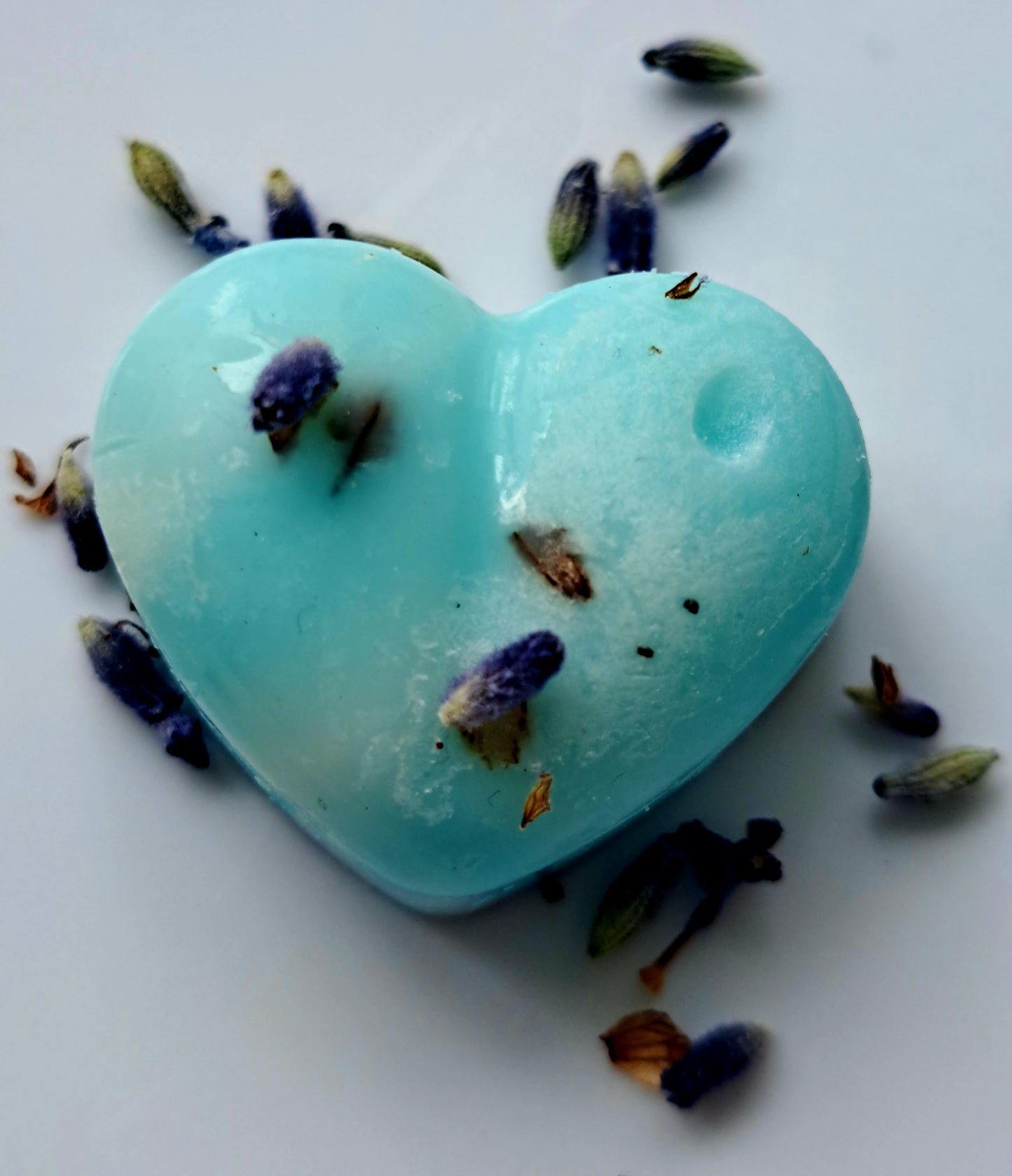 Botanical Tranquil Me Time X30 small hearts, including X1 medium heart