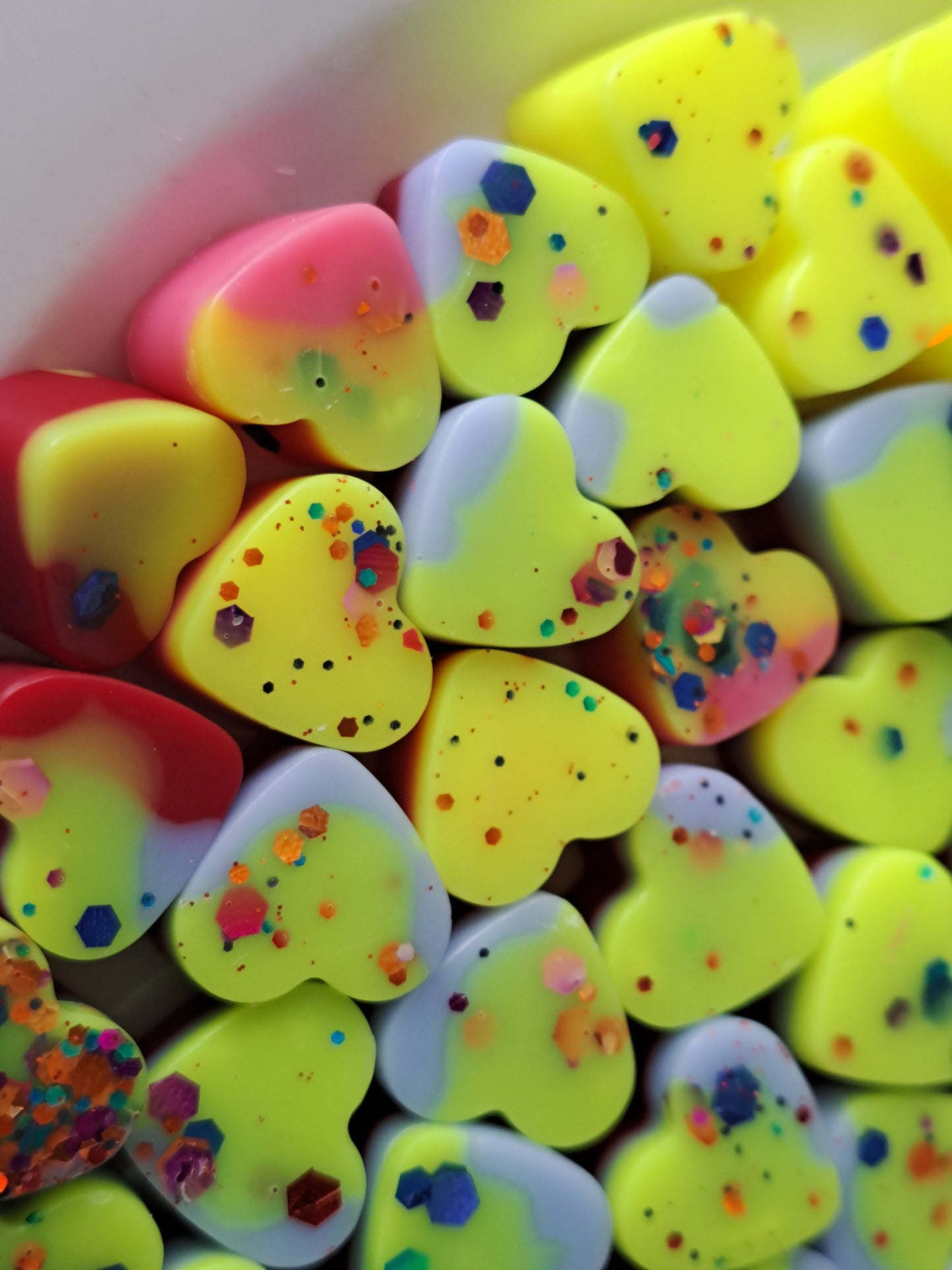 Gummy Bear Slushie X30 small hearts, including X1 pineapple