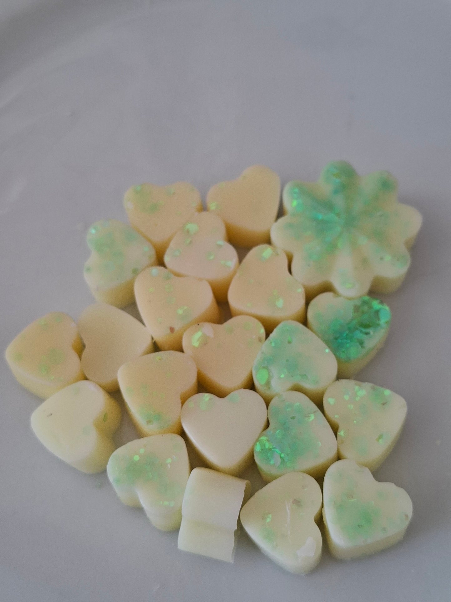 Citronellol Citrus Cocktail X30 small hearts, including X1 medium flower