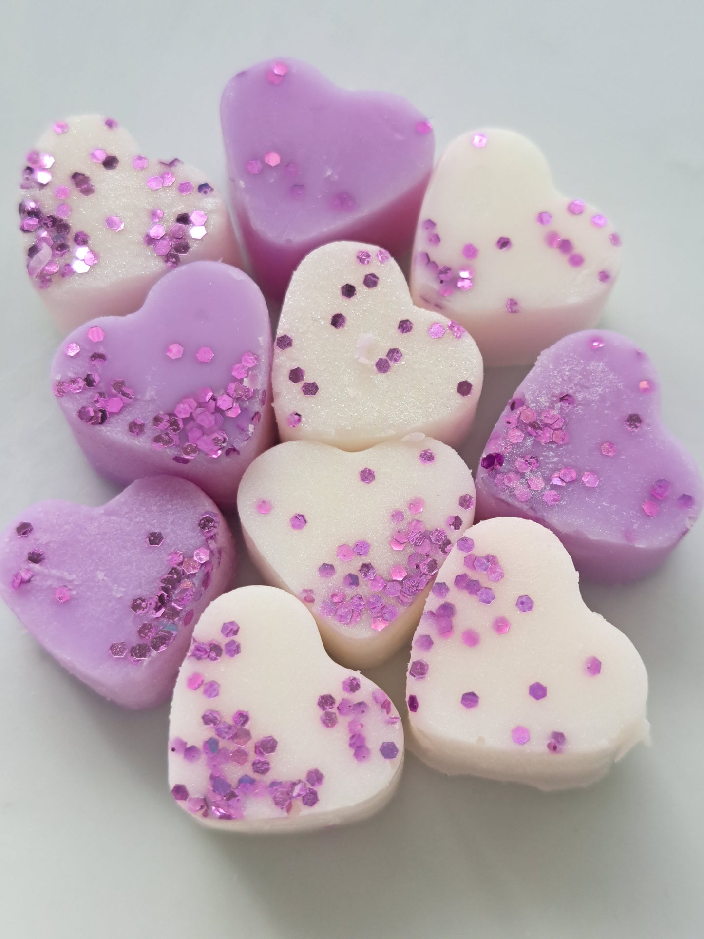 Berry Crumble X30 delightful small hearts, including X5 delicate autumn leaves 🍂 and a bonus pumpkin