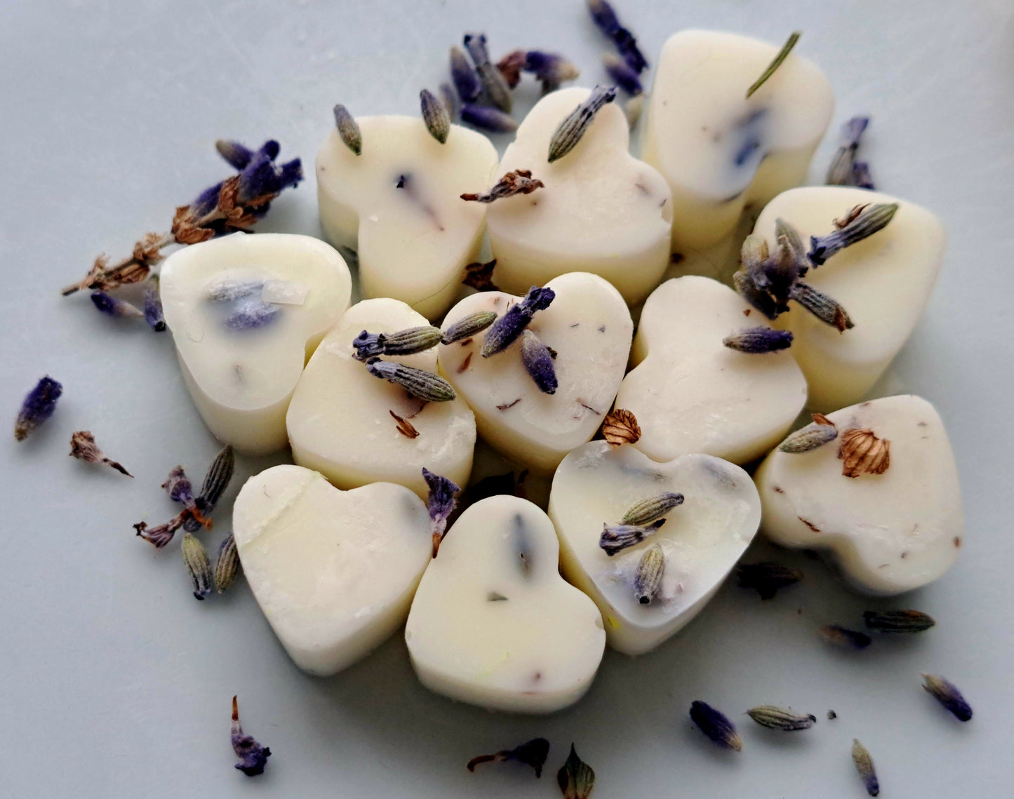 Botanical Lemon and Lavender X30 small hearts, including X1 medium flower 🌼