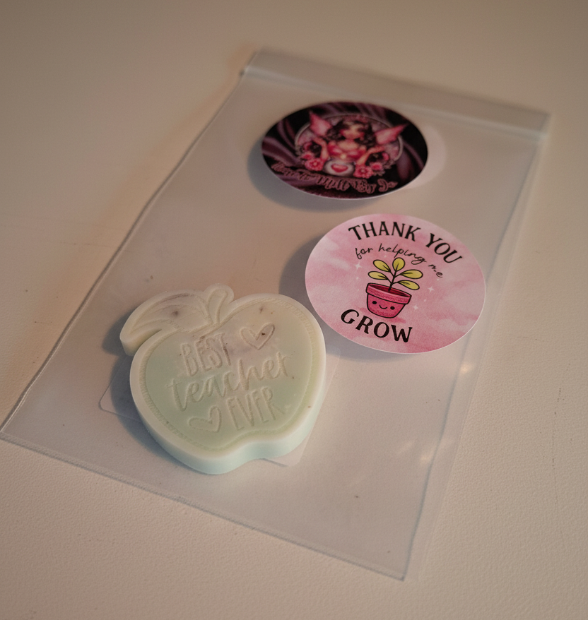Apple 🍎 Teacher Thank you Gift Wax Melt