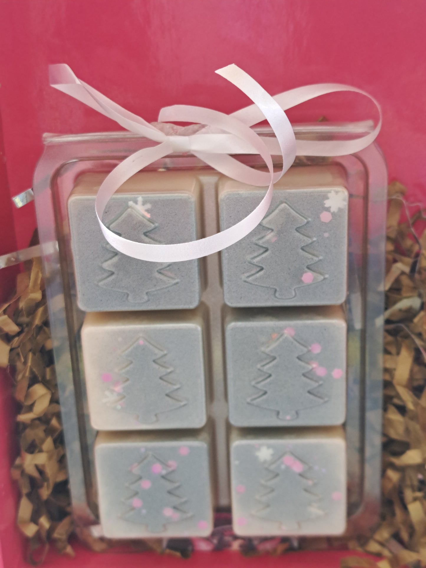 6 Cell Christmas Tree Clamshell Bar  Baby Powder Inspired