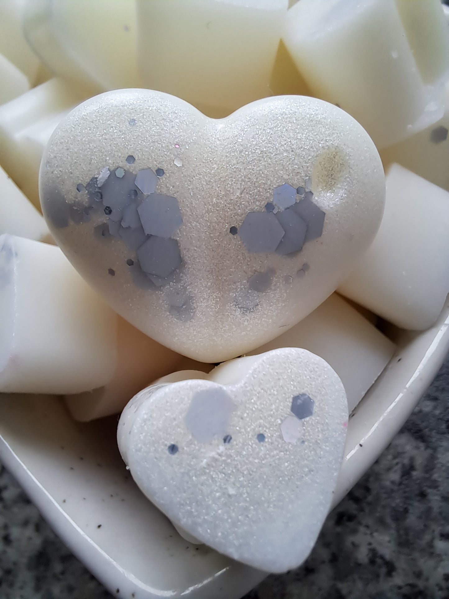 Baby Powder Inspired X30 small hearts, including X1 medium heart