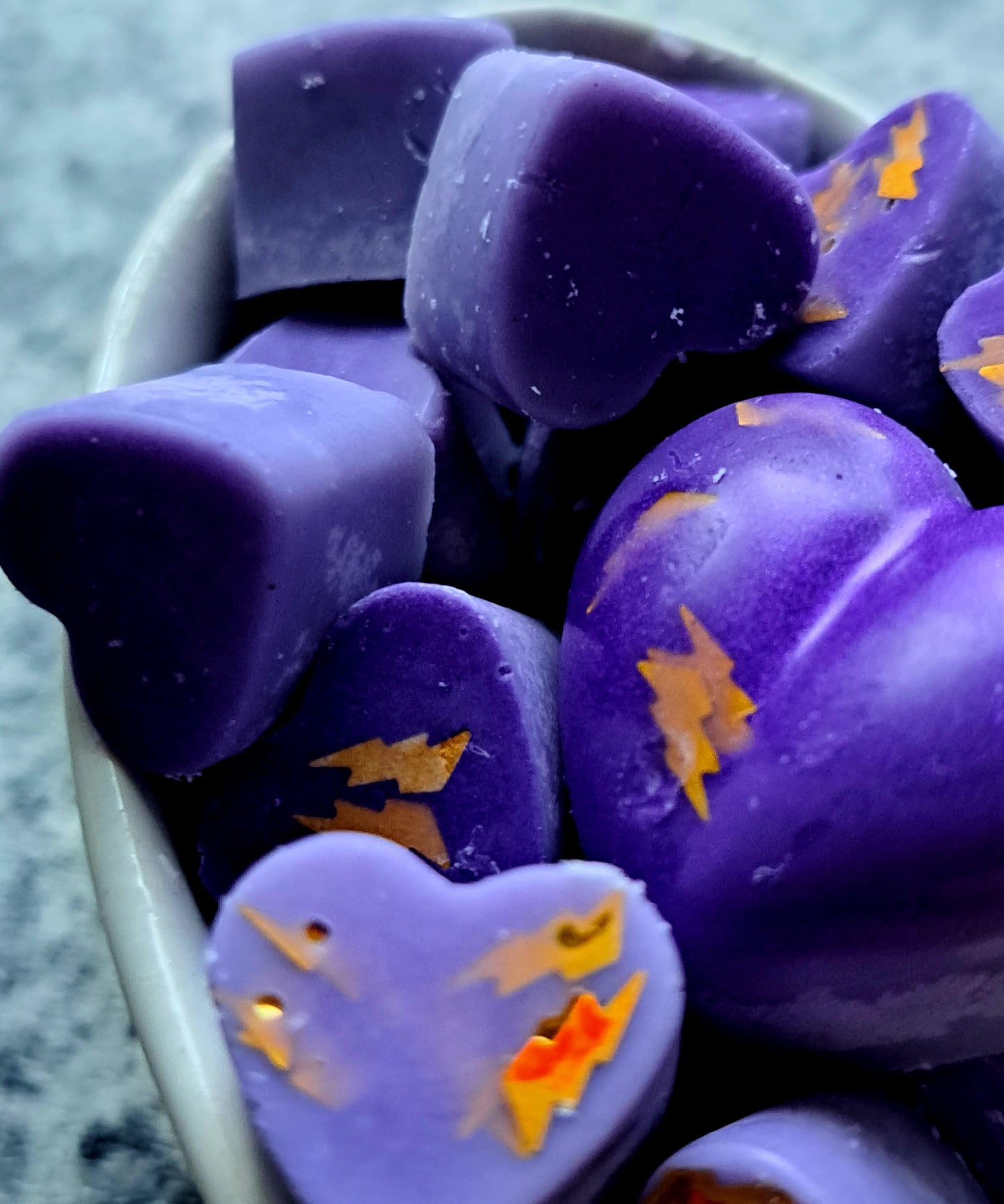 Black Cherry 🍒 X30 small hearts, including X1 medium heart