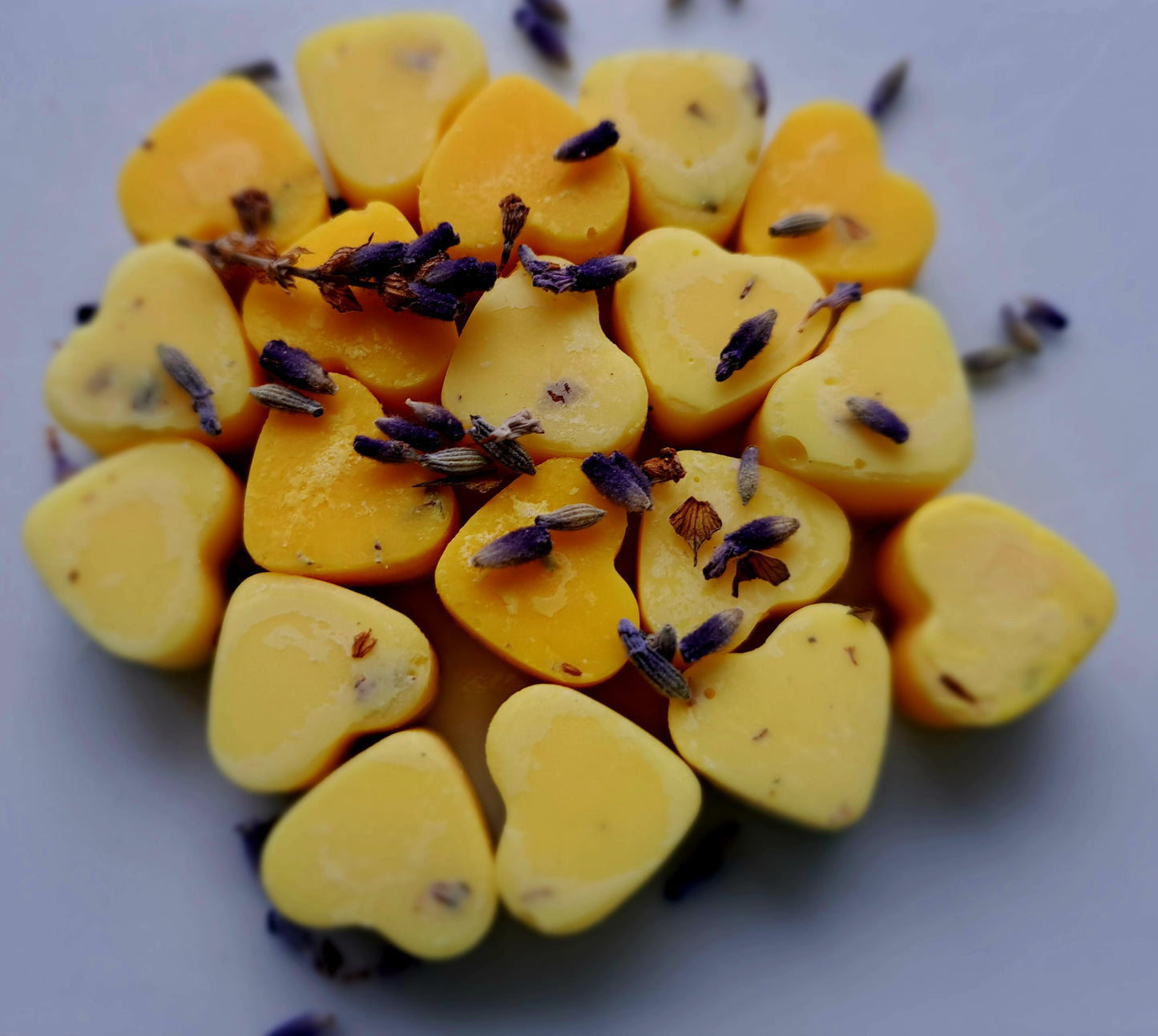 Botanical Lemon and Lavender X30 small hearts, including X1 medium flower 🌼