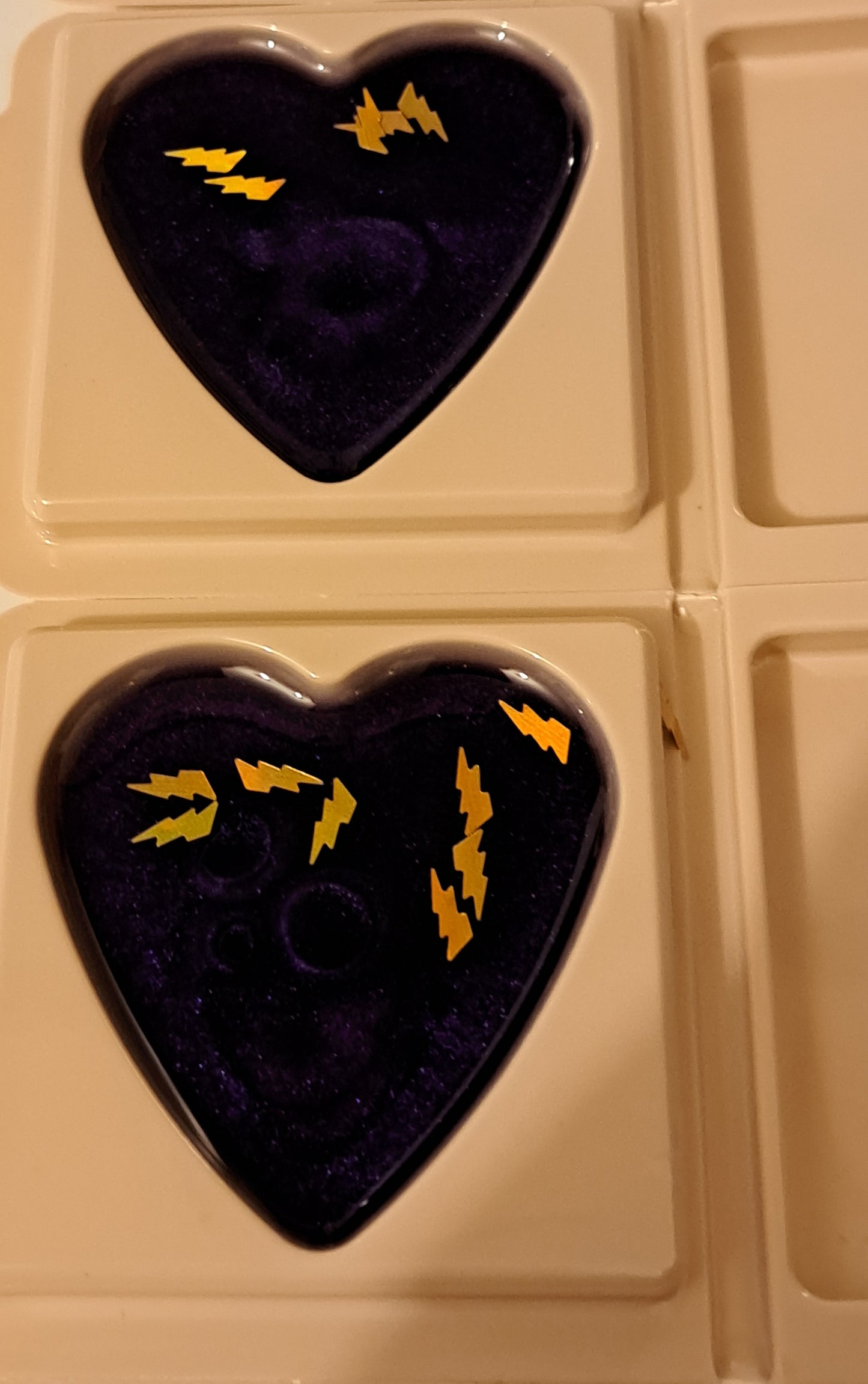 Mini Wool Clamshells