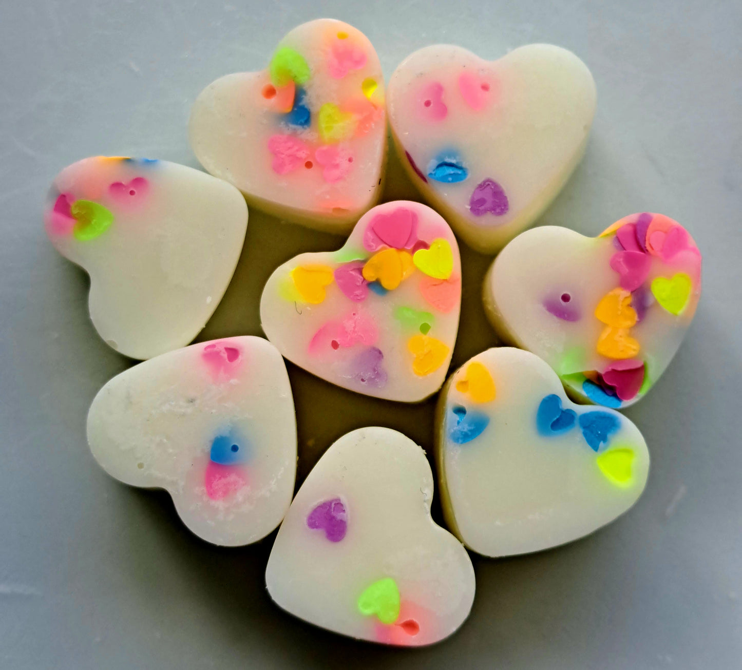Bridgerton Inspired Practice Your Curtsey X50gs of various size hearts 💕 and flowers 💐