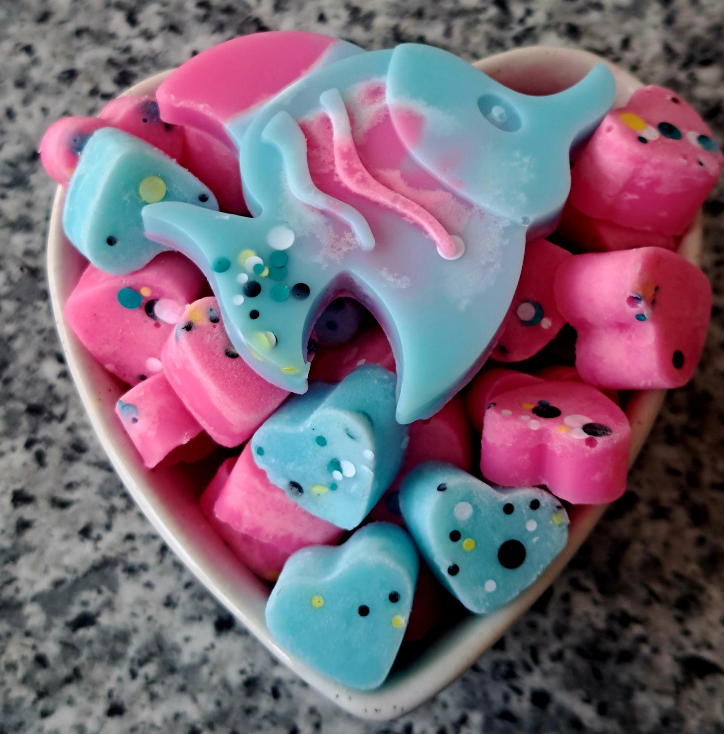 Samphire and Sea Mint 🌊 X30 small hearts, including X1 bonus sea animal