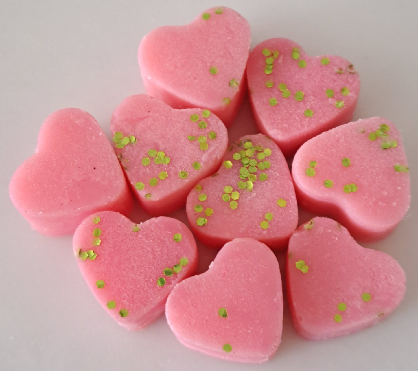 Melon Pop X50gs of Disney Inspired Shapes and small hearts 💕