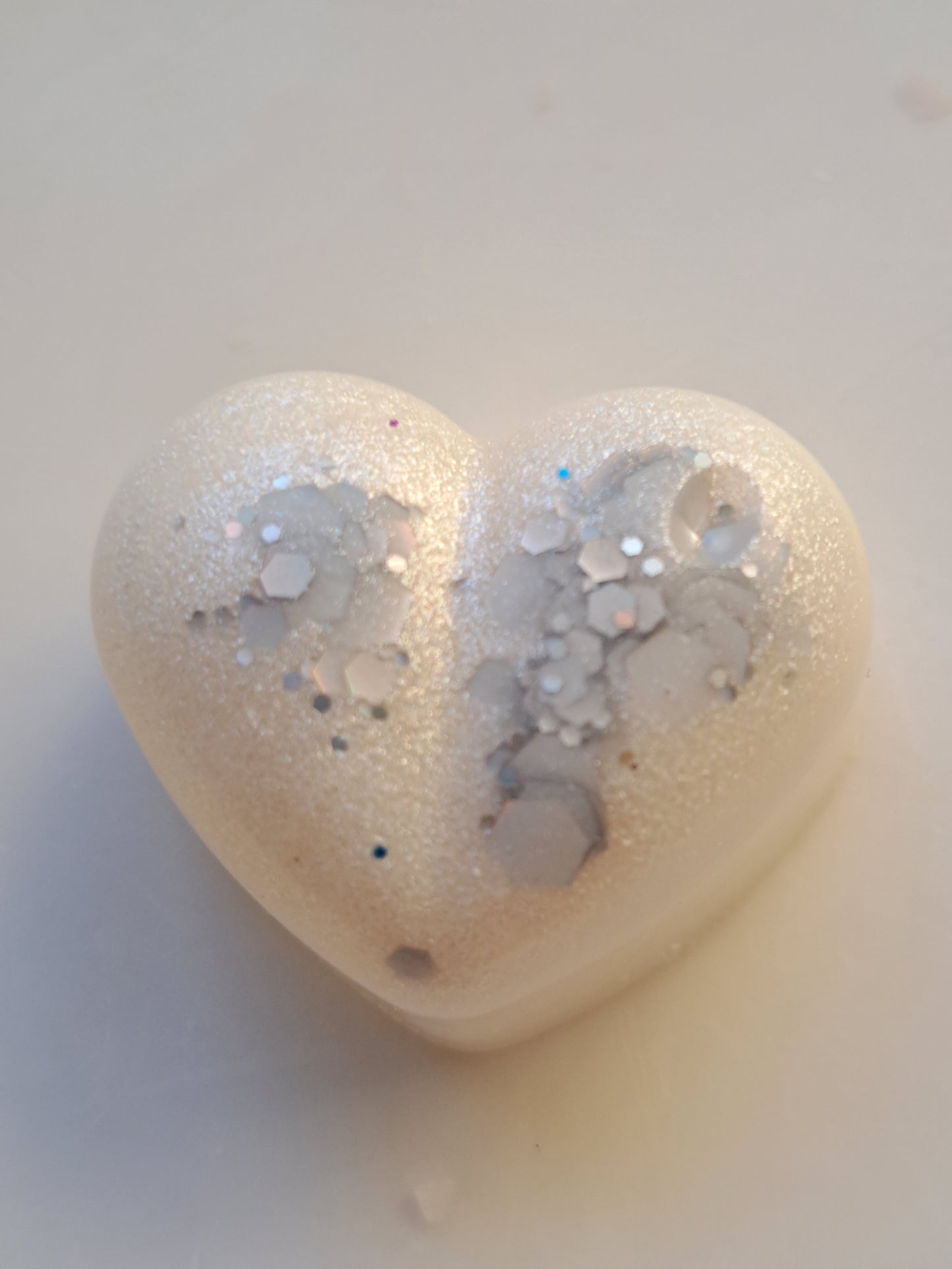 Baby Powder Inspired X30 small hearts, including X1 medium heart