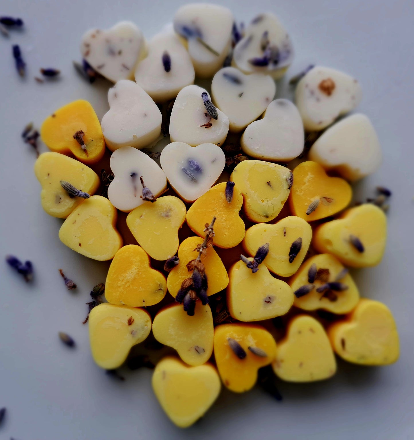 Botanical Lemon and Lavender X30 small hearts, including X1 medium flower 🌼