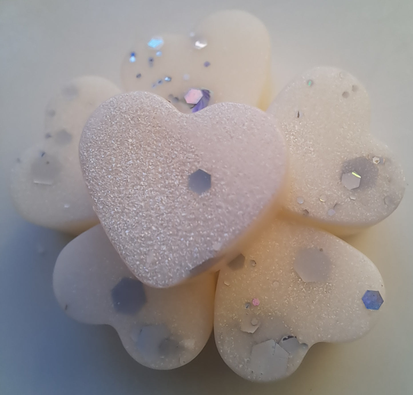 Baby Powder Inspired X30 small hearts, including X1 medium heart